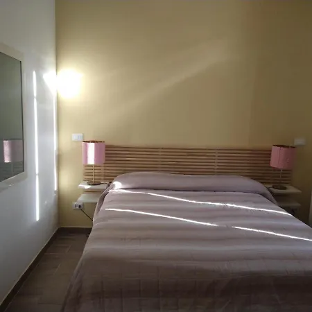 Olivo بيت ضيافة إِمبولي